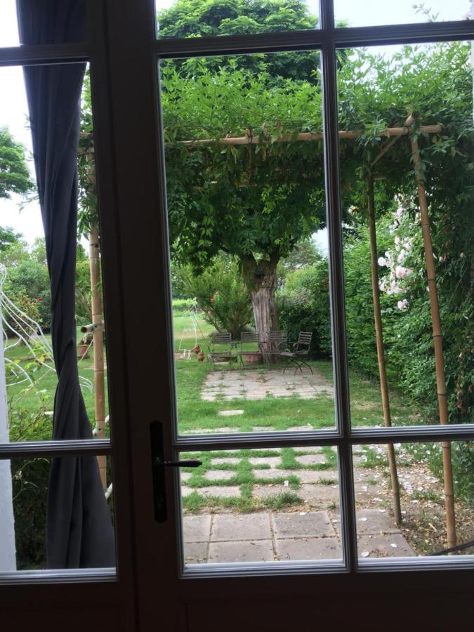 Damechouette Bed & Breakfast Pujols  Bagian luar foto