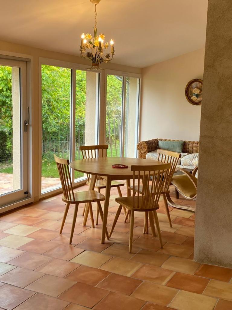 Damechouette Bed & Breakfast Pujols  Bagian luar foto